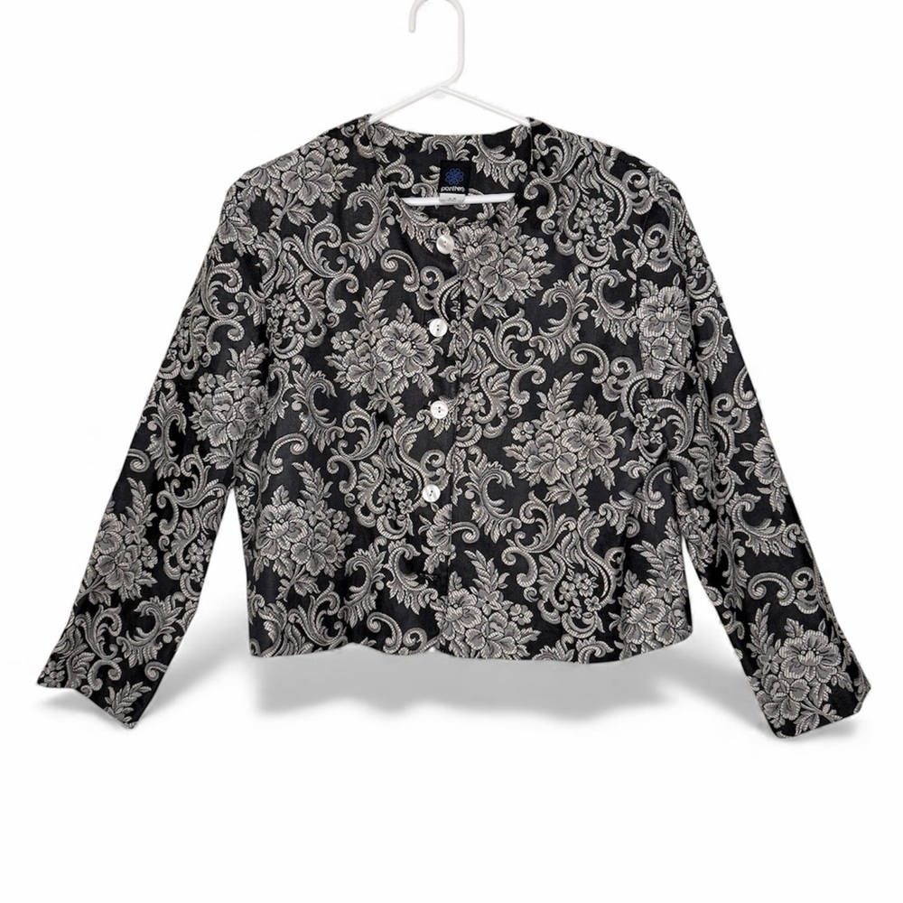 Panther Women’s Black and White Floral Jacket size 14